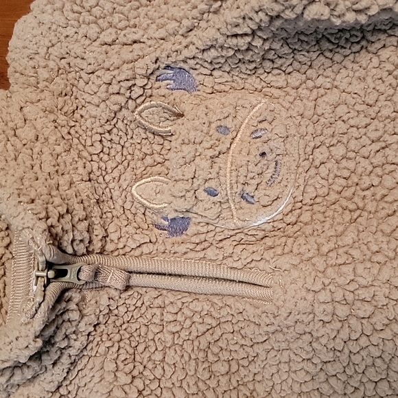 (#B7) Just One You, 2pc Outfit, 18M - Picture 3 of 8